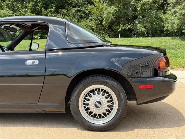 1992 Mazda MX-5 Miata (CC-2089280) for sale in Lenexa, Kansas