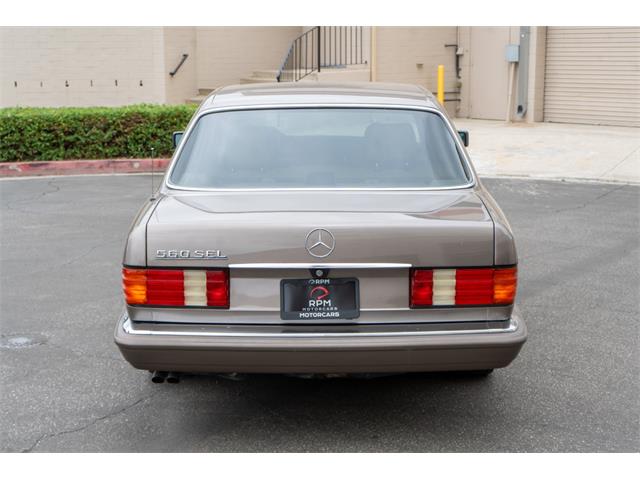 1988 Mercedes-Benz 560 (CC-2089288) for sale in Sherman Oaks, California