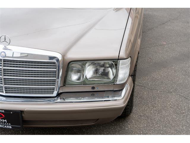 1988 Mercedes-Benz 560 (CC-2089288) for sale in Sherman Oaks, California