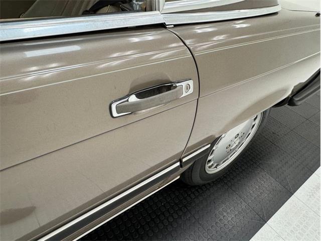 1988 Mercedes-Benz 560SL (CC-2080930) for sale in Morgantown, Pennsylvania