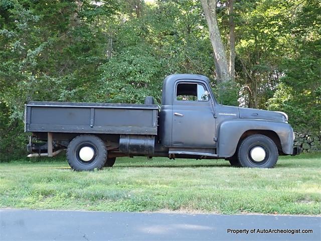1952 International L120 (CC-2089360) for sale in Killingworth, Connecticut