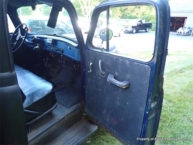 1952 International L120 (CC-2089360) for sale in Killingworth, Connecticut