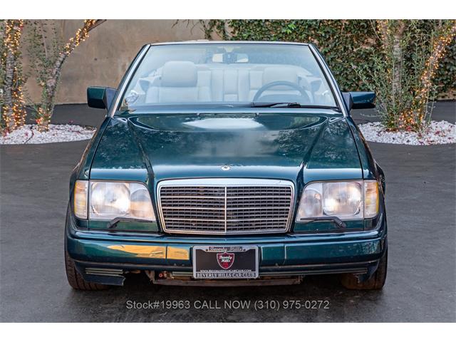 1995 Mercedes-Benz E320 (CC-2089394) for sale in Beverly Hills, California