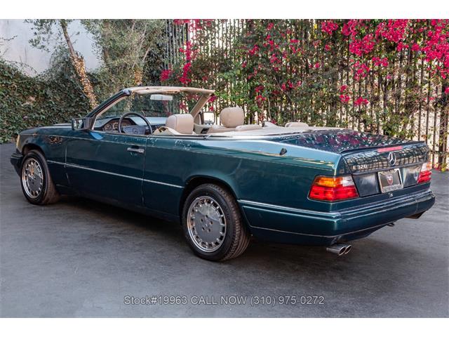1995 Mercedes-Benz E320 (CC-2089394) for sale in Beverly Hills, California