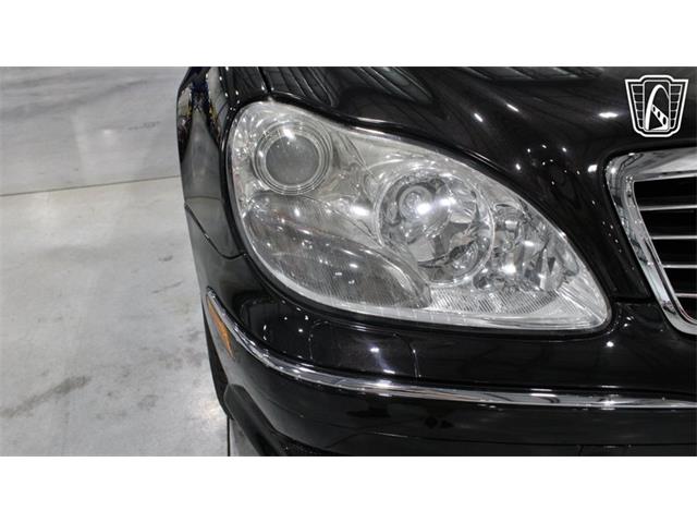 2004 Mercedes-Benz S500 (CC-2080946) for sale in Runnemede, New Jersey