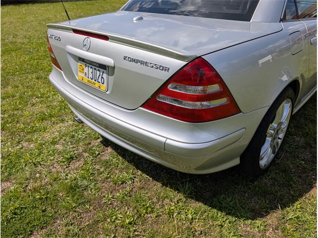 2004 Mercedes-Benz SLK230 (CC-2089616) for sale in Mill Hall, Pennsylvania