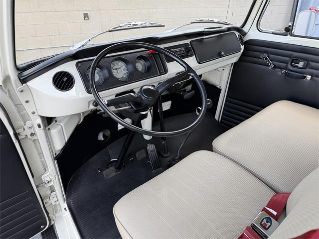 1970 Volkswagen Type 2 (CC-2089621) for sale in newport beach, California