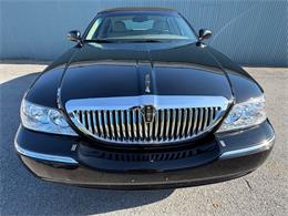 2005 Lincoln Town Car (CC-2089642) for sale in Mill Hall, Pennsylvania