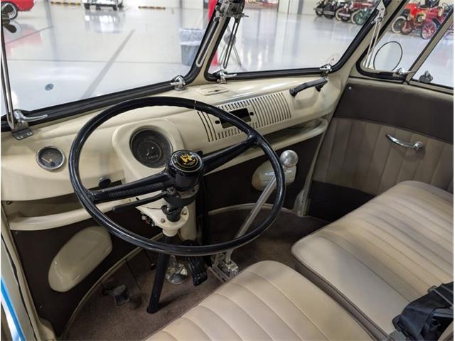 1975 Volkswagen Bus (CC-2080966) for sale in Greensboro, North Carolina