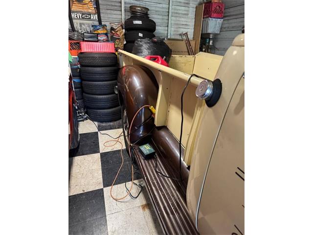 1953 Chevrolet 5-Window Pickup (CC-2089667) for sale in Glendale, California