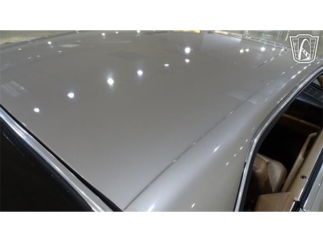 1986 Mercedes-Benz 560SL (CC-2089697) for sale in O'Fallon, Illinois