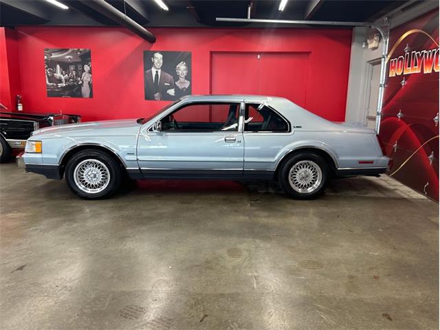 1990 Lincoln Mark VII (CC-2089770) for sale in West Babylon, New York