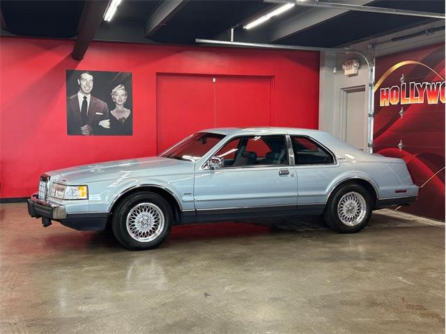 1990 Lincoln Mark VII (CC-2089770) for sale in West Babylon, New York