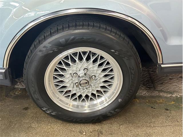 1990 Lincoln Mark VII (CC-2089770) for sale in West Babylon, New York