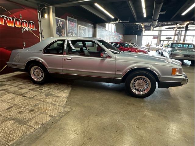 1990 Lincoln Mark VII (CC-2089770) for sale in West Babylon, New York