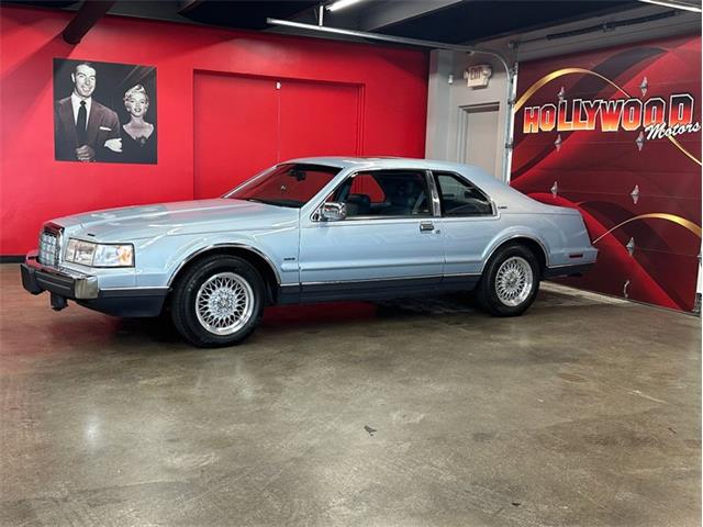 1990 Lincoln Mark VII (CC-2089770) for sale in West Babylon, New York