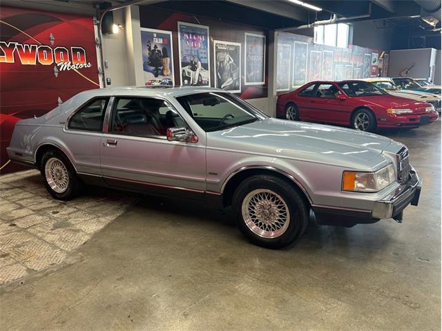 1990 Lincoln Mark VII (CC-2089770) for sale in West Babylon, New York