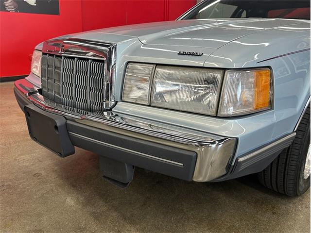 1990 Lincoln Mark VII (CC-2089770) for sale in West Babylon, New York