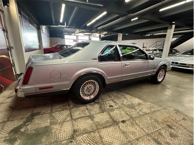 1990 Lincoln Mark VII (CC-2089770) for sale in West Babylon, New York