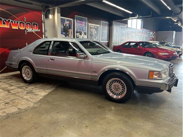 1990 Lincoln Mark VII (CC-2089770) for sale in West Babylon, New York