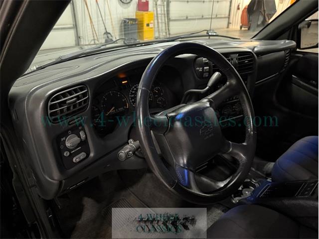 2003 Chevrolet S10 (CC-2089815) for sale in Holland , Michigan