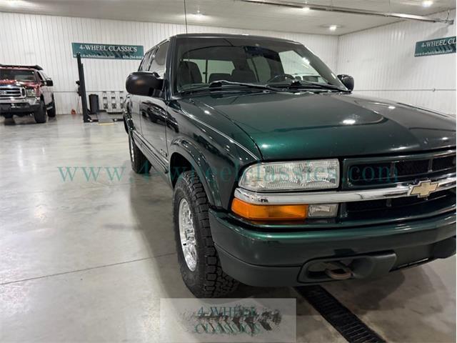 2003 Chevrolet S10 (CC-2089815) for sale in Holland , Michigan