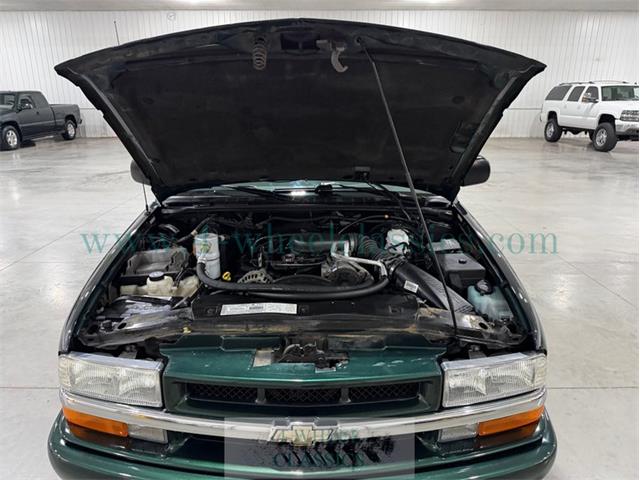 2003 Chevrolet S10 (CC-2089815) for sale in Holland , Michigan