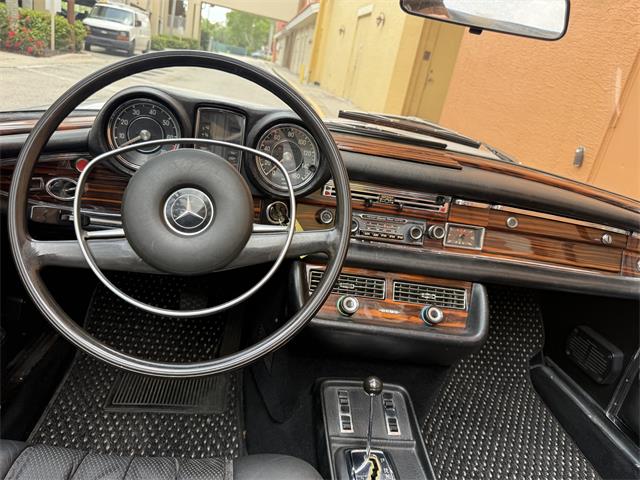1971 Mercedes-Benz 280SE (CC-2089832) for sale in Naples, Florida
