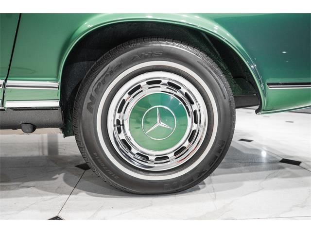 1971 Mercedes-Benz 280 SL Pagoda (CC-2089853) for sale in Ashburn, Virginia