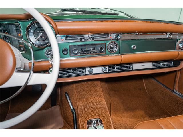 1971 Mercedes-Benz 280 SL Pagoda (CC-2089853) for sale in Ashburn, Virginia