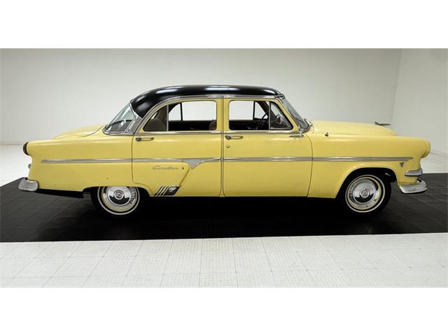 1954 Ford Crestline (CC-2089936) for sale in Morgantown, Pennsylvania