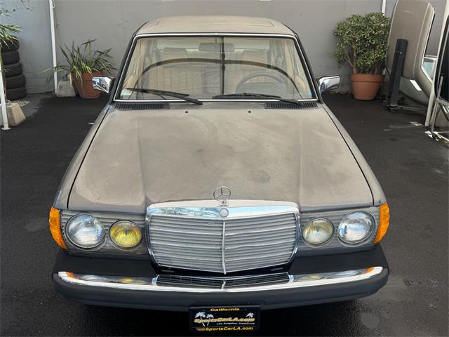 1983 Mercedes-Benz 300 (CC-2091038) for sale in Los Angeles, California
