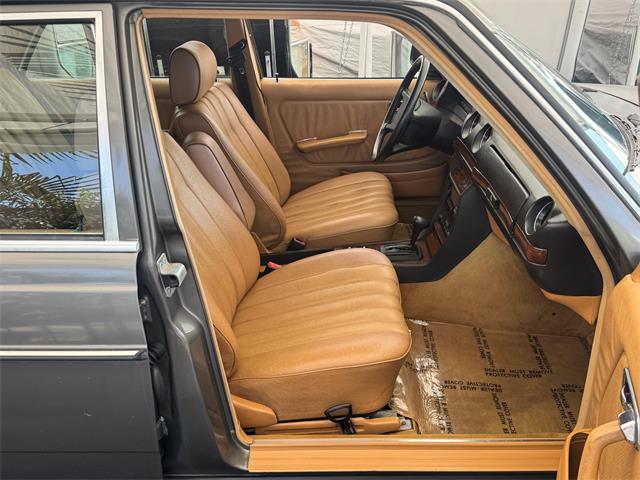 1983 Mercedes-Benz 300 (CC-2091038) for sale in Los Angeles, California