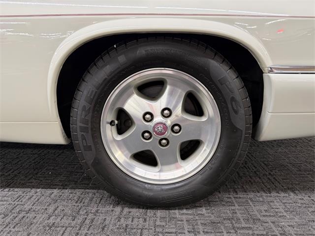 1995 Jaguar XJ (CC-2090104) for sale in Mundelein, Illinois