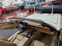 1995 Jaguar XJ (CC-2090104) for sale in Mundelein, Illinois
