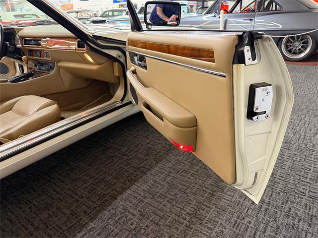 1995 Jaguar XJ (CC-2090104) for sale in Mundelein, Illinois
