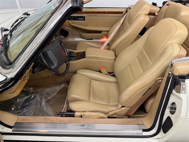 1995 Jaguar XJ (CC-2090104) for sale in Mundelein, Illinois