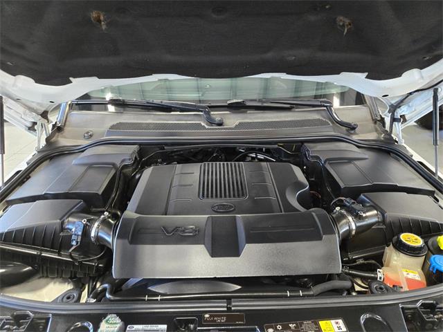 2011 Land Rover LR4 (CC-2091095) for sale in Bend, Oregon