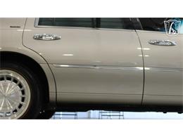2002 Lincoln Town Car (CC-2091139) for sale in Crete, Illinois