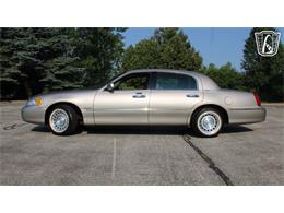 2002 Lincoln Town Car (CC-2091139) for sale in Crete, Illinois