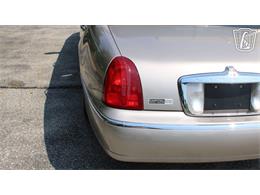 2002 Lincoln Town Car (CC-2091139) for sale in Crete, Illinois