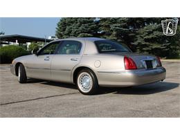 2002 Lincoln Town Car (CC-2091139) for sale in Crete, Illinois