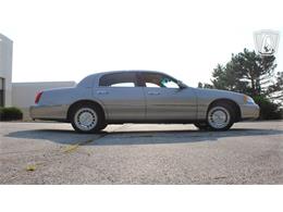 2002 Lincoln Town Car (CC-2091139) for sale in Crete, Illinois