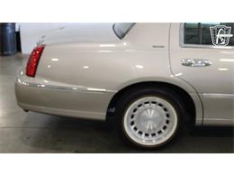 2002 Lincoln Town Car (CC-2091139) for sale in Crete, Illinois