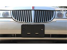 2002 Lincoln Town Car (CC-2091139) for sale in Crete, Illinois