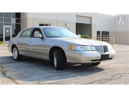 2002 Lincoln Town Car (CC-2091139) for sale in Crete, Illinois