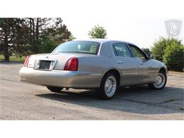 2002 Lincoln Town Car (CC-2091139) for sale in Crete, Illinois