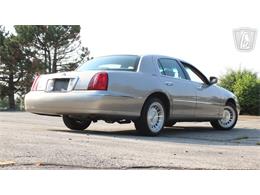 2002 Lincoln Town Car (CC-2091139) for sale in Crete, Illinois