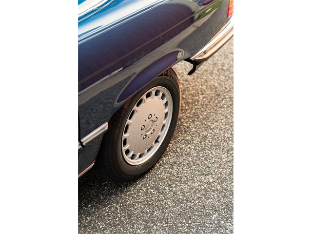 1987 Mercedes-Benz 560SL (CC-2091357) for sale in Southampton, New York