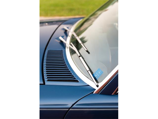 1987 Mercedes-Benz 560SL (CC-2091357) for sale in Southampton, New York